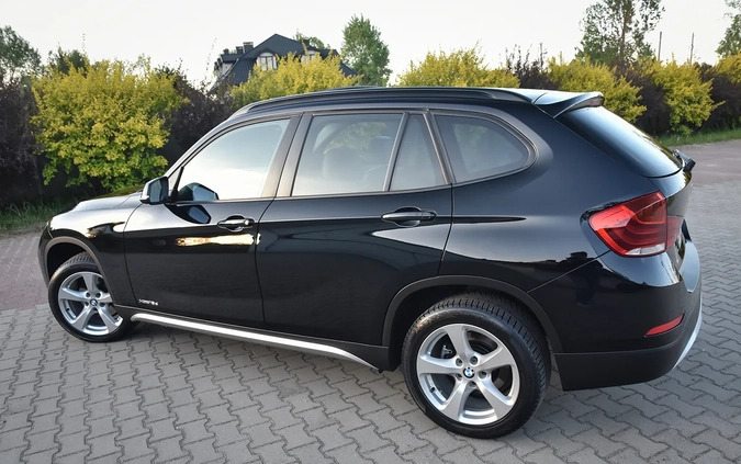 BMW X1 cena 47900 przebieg: 214000, rok produkcji 2012 z Połaniec małe 742